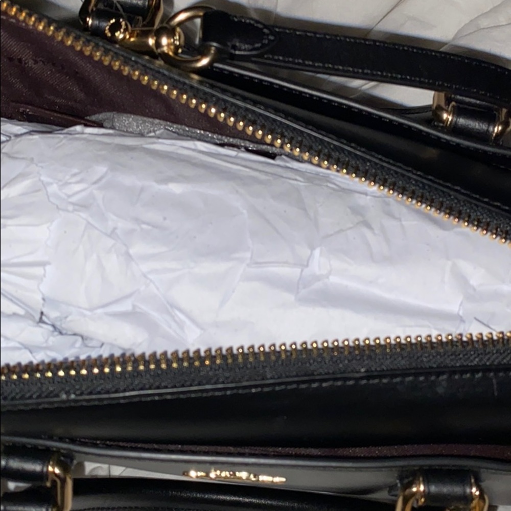 Coach purse! - Picture 3 of 7